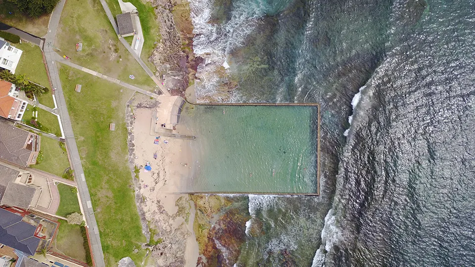 deresolute archive image 0d36ea90ed6628c6245fbb08e96f56e33cbc2b46