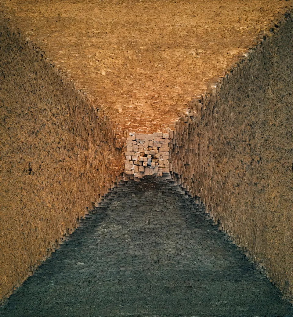 deresolute archive image 34c0d05a98111f1fc5ebbc010b234e92d7079e89