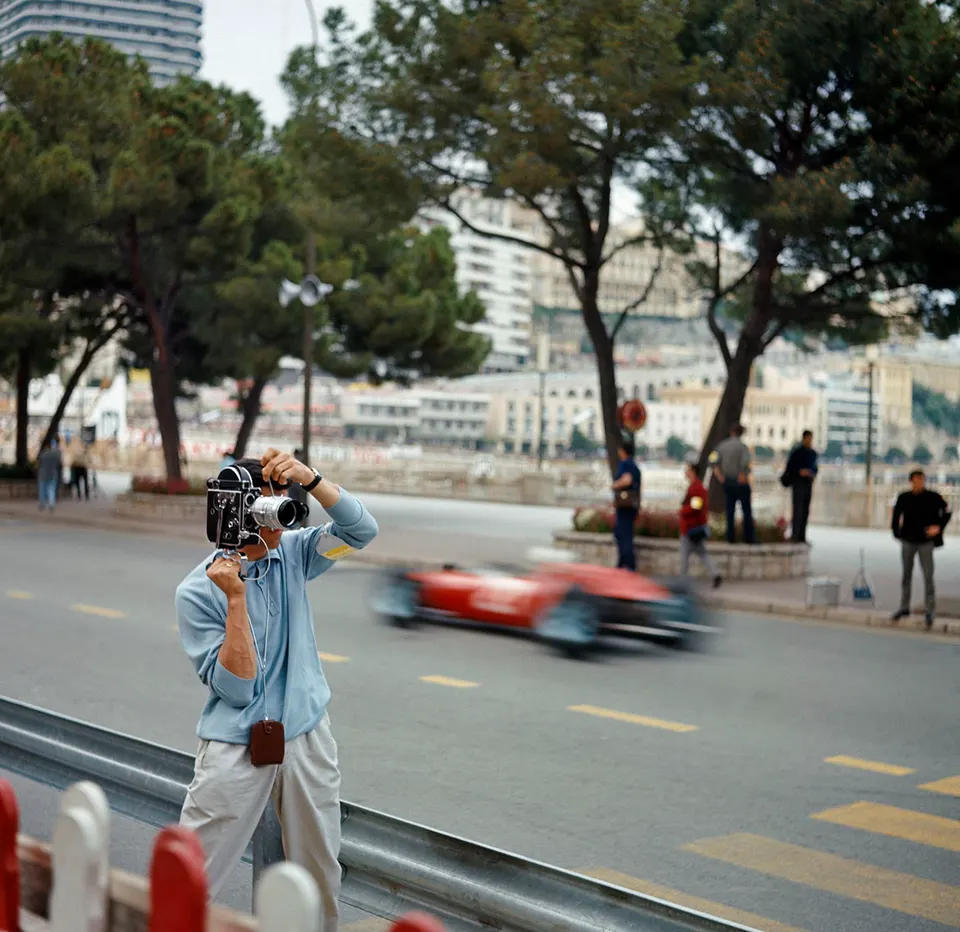 deresolute archive image 8ce77dfe2ccef0e9d0fe4f09b61c43e05d23853a